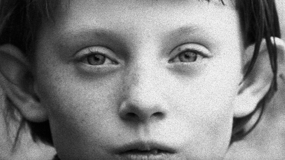 Sátántangó – Part 1 (En pantalla gran: Béla Tarr y László Krasznahorkai)