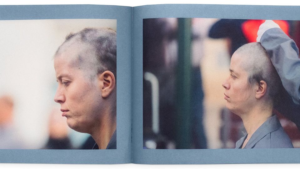 Taller de fotografía | Clase abierta al público: «Tornar on no vam estar mai. 25 años de fotolibros de la Guerra Civil»